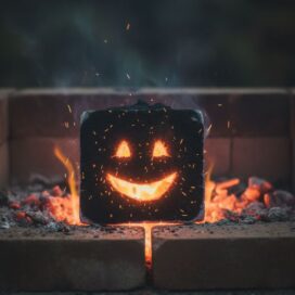 زغال فشرده با لبخند